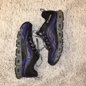 Like new Columbia OmniGrip TechLite shoes